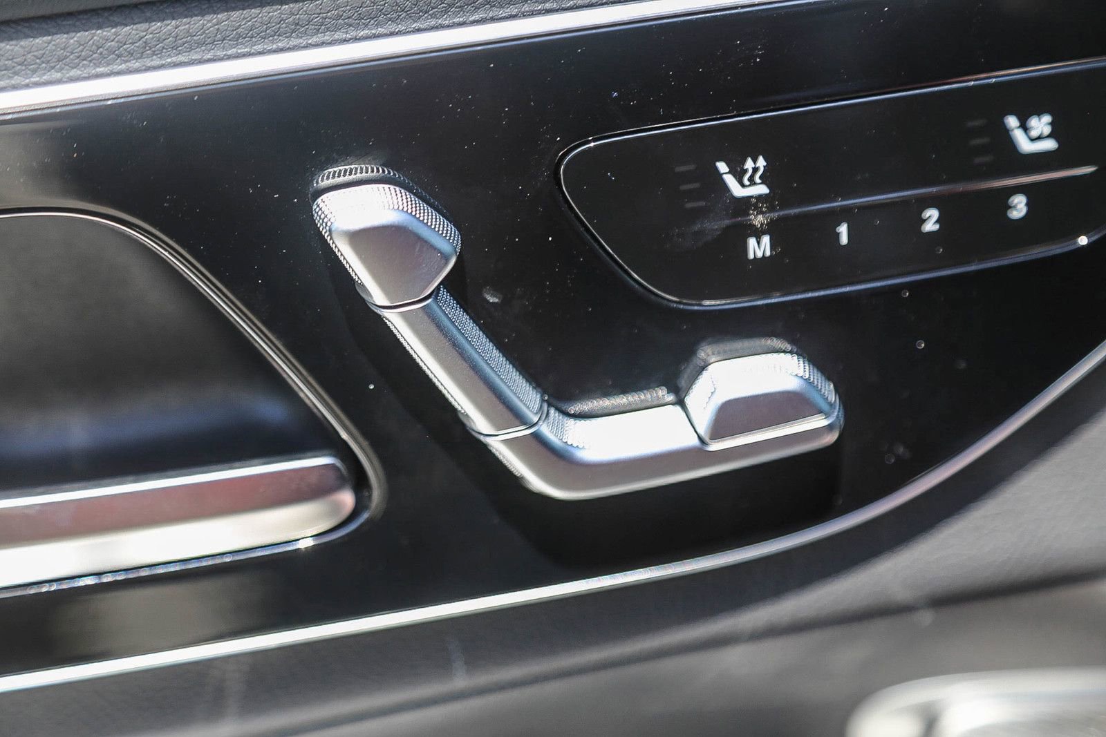 New 2026 Mercedes-Benz GLC 350e 4MATIC image 20
