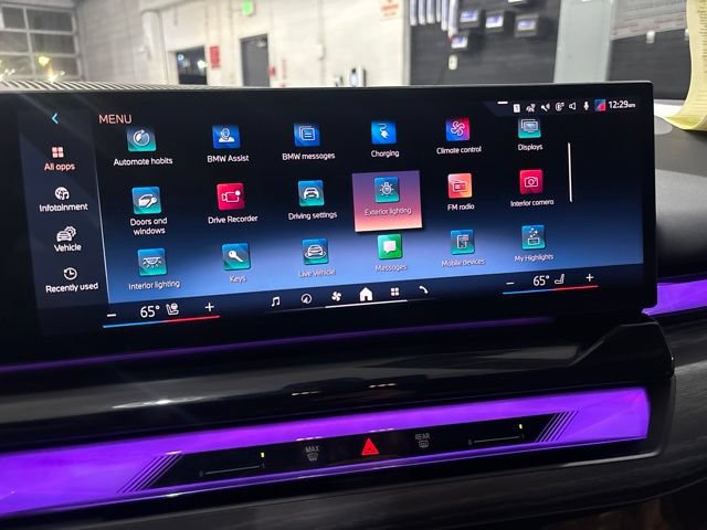 Used 2024 BMW i5 eDrive40i w/ Premium Package RWD image 36