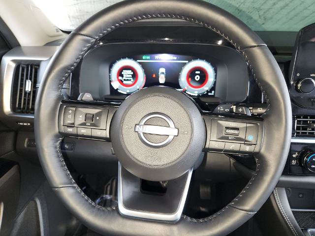 Certified 2024 Nissan Pathfinder Platinum w/ Cargo Package FWD image 26