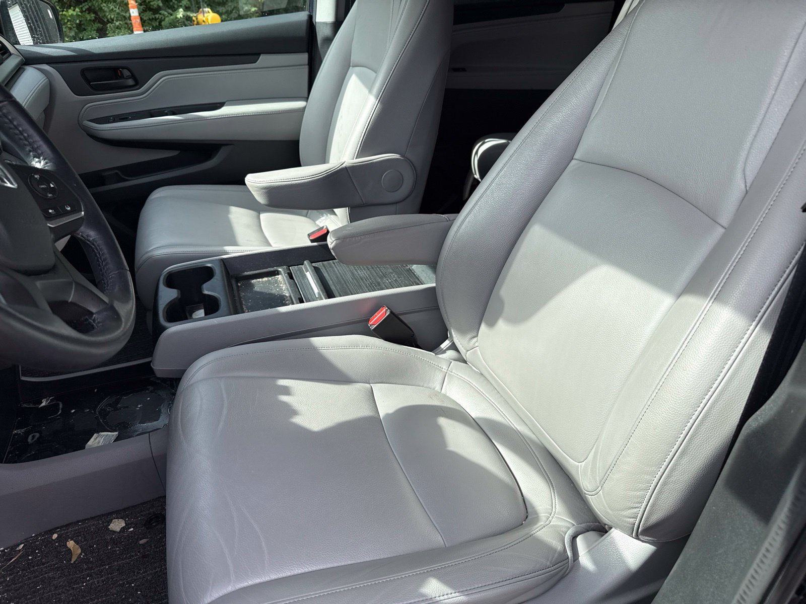Used 2024 Honda Odyssey EX-L image 25