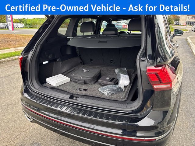 Certified 2024 Volkswagen Tiguan SEL R-Line AWD/4WD image 24