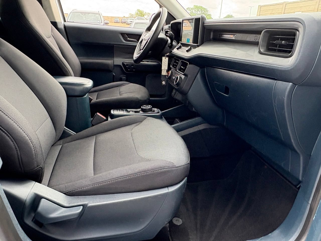 Used 2022 Ford Maverick XL FWD image 33