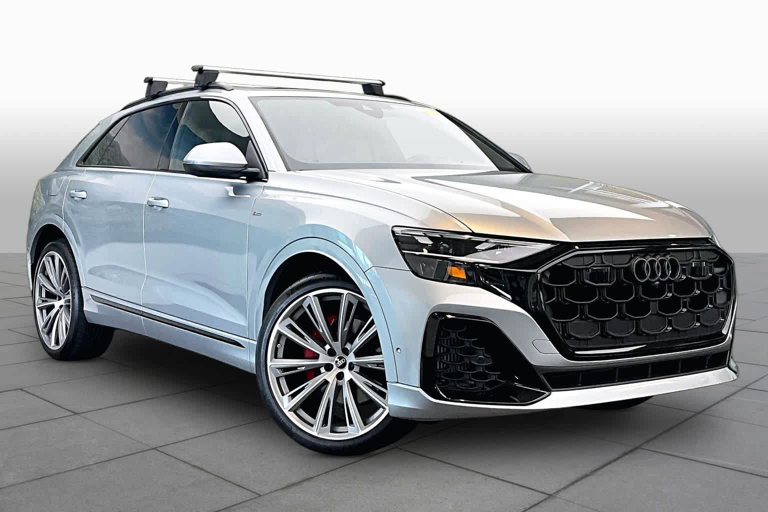 Certified 2026 Audi Q8 Prestige AWD/4WD image 3