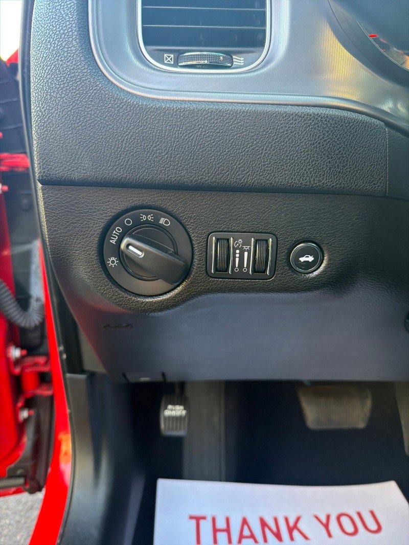 Used 2023 Dodge Charger SXT image 13