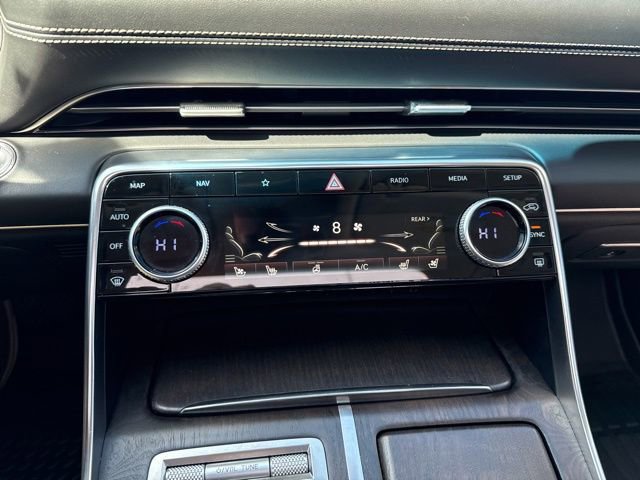 Used 2023 Genesis GV80 2.5T w/ Prestige Package image 18