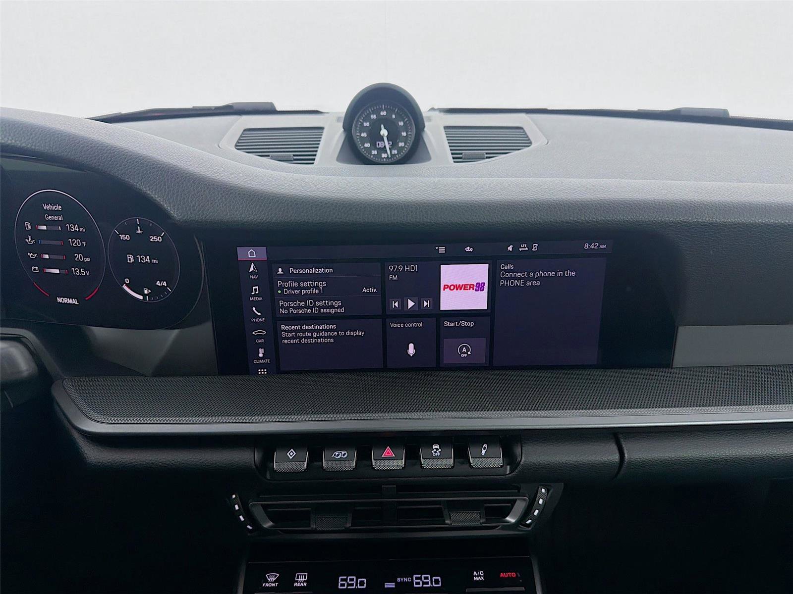 Certified 2020 Porsche 911 Carrera 4S image 19