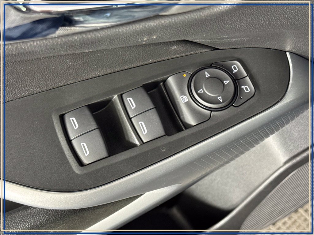 New 2026 Chevrolet Trax LS w/ LS Convenience Package FWD image 24