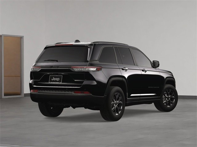 New 2025 Jeep Grand Cherokee Altitude image 5