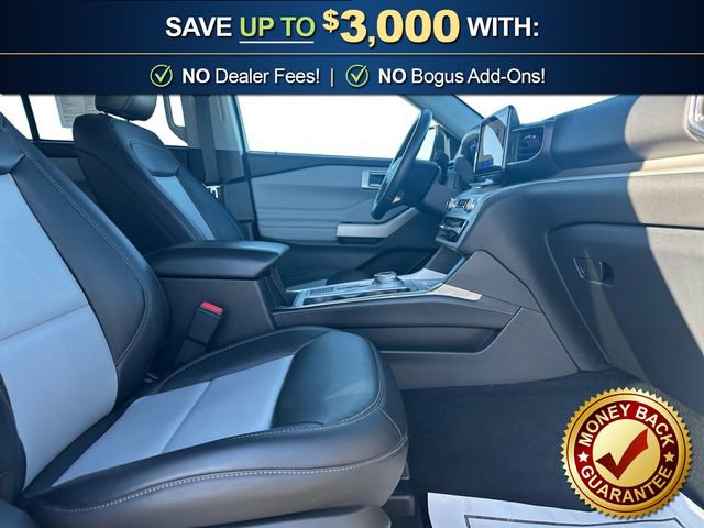 Used 2022 Ford Explorer XLT w/ Equipment Group 202A image 22