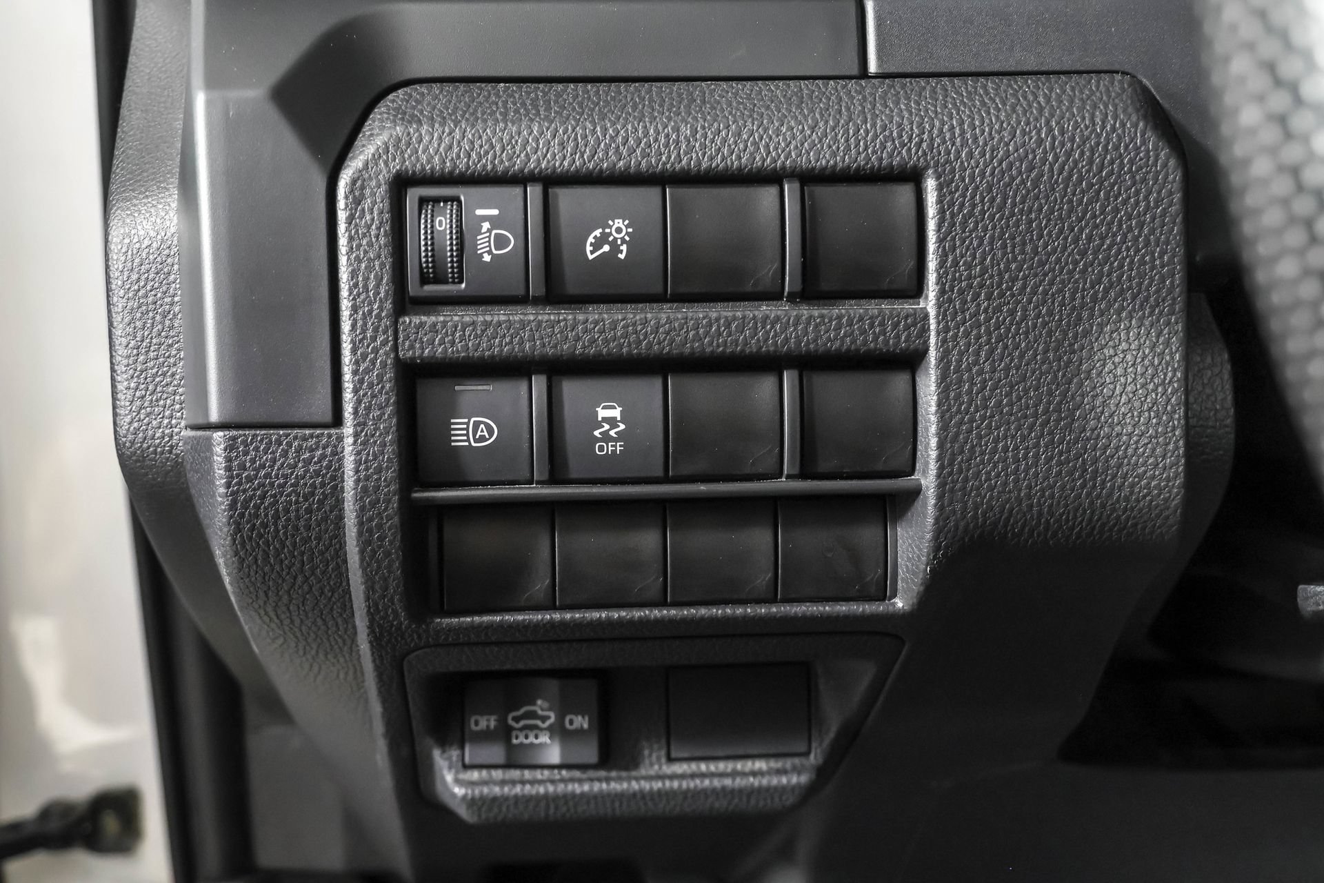 Used 2024 Toyota Tacoma SR RWD image 23