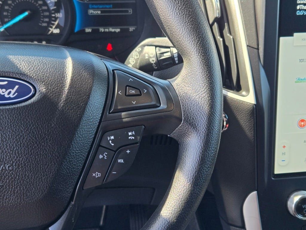 Certified 2024 Ford Edge SE w/ Black Appearance Package image 30