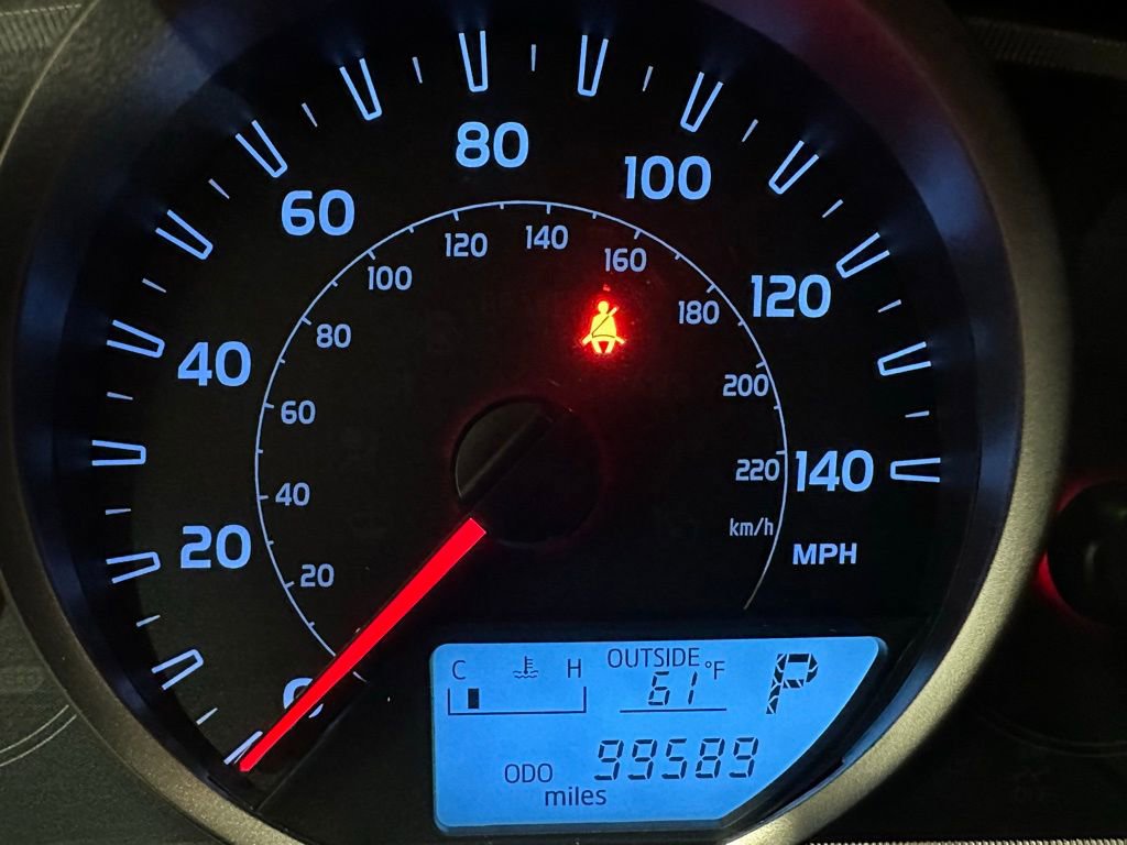 Used 2015 Toyota RAV4 XLE image 24