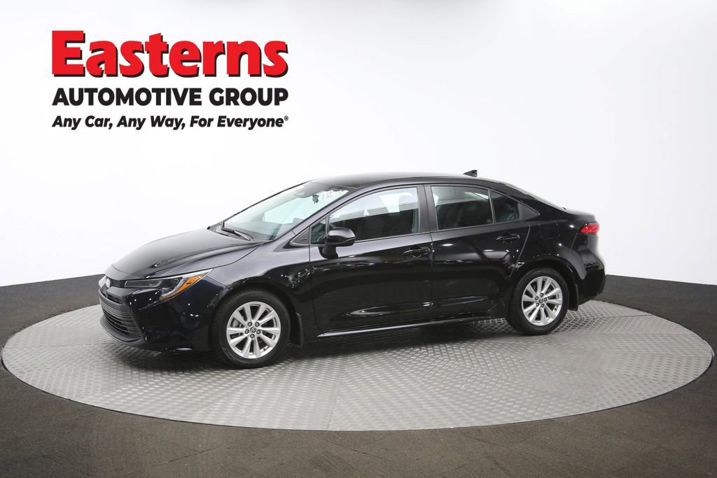 Used 2023 Toyota Corolla LE w/ LE Convenience Package image 57