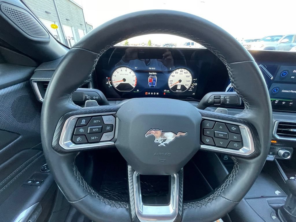 Used 2025 Ford Mustang GT Premium RWD image 14