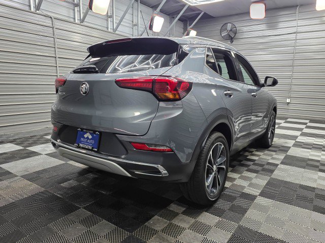 Used 2022 Buick Encore GX Essence FWD image 5