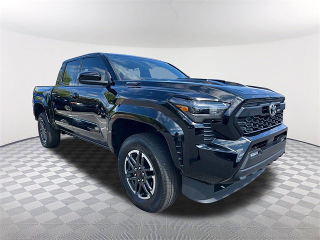 Used 2025 Toyota Tacoma TRD Sport image 3
