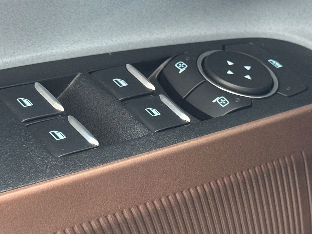 Used 2022 Ford Maverick Lariat w/ Lariat Luxury Package image 21