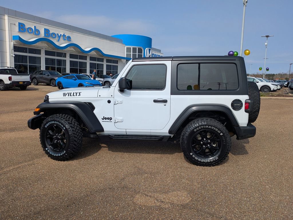 Used 2021 Jeep Wrangler Willys image 2