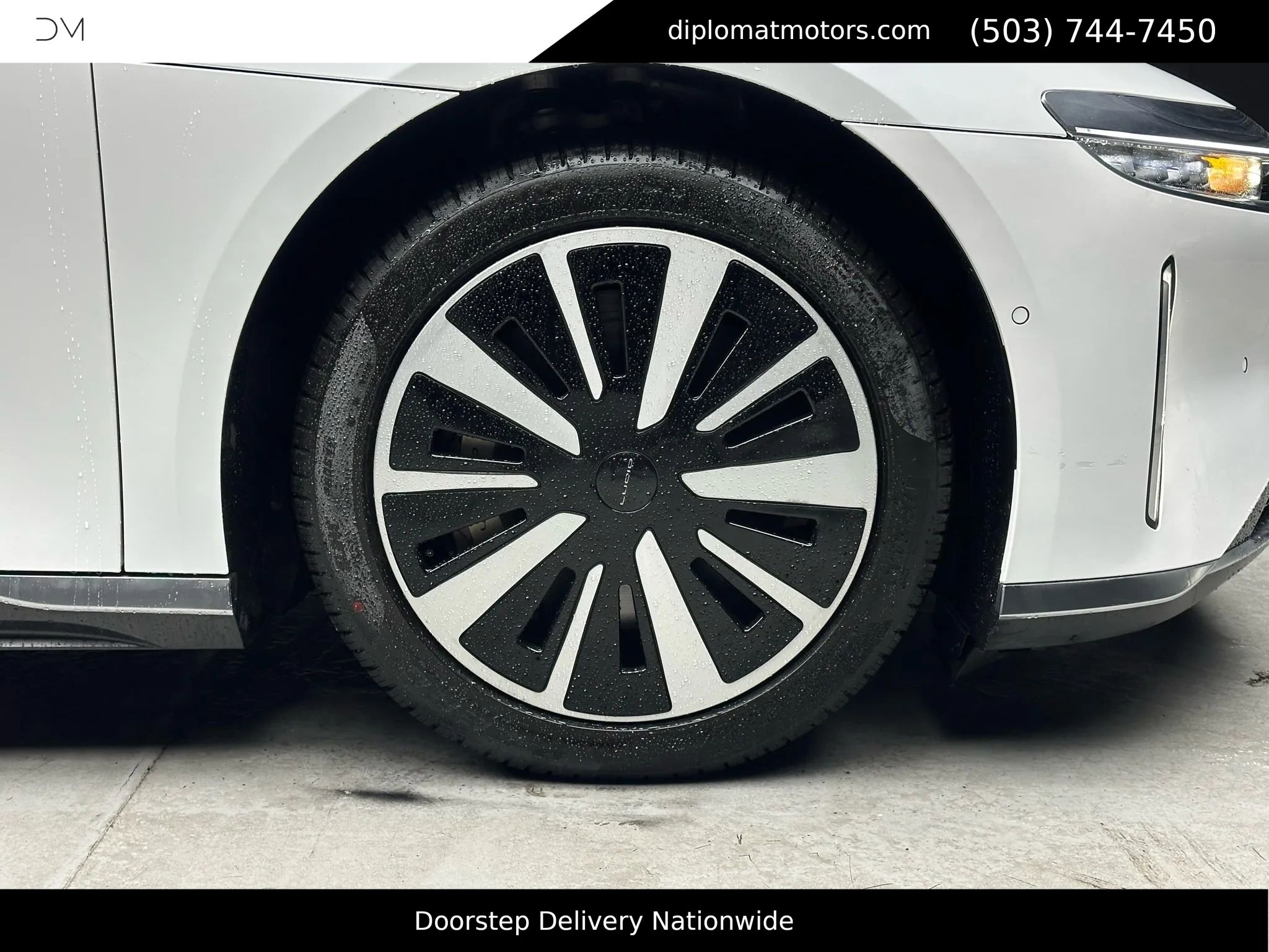 Used 2024 Lucid Air Touring image 36