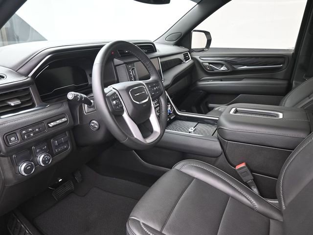 Used 2024 GMC Yukon XL Denali image 18