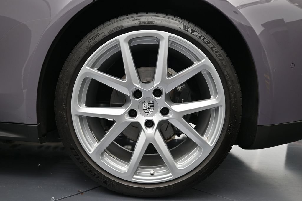 Certified 2024 Porsche Panamera image 35