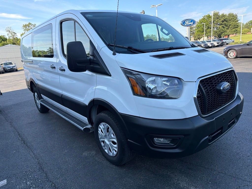 Used 2024 Ford Transit 250 Low Roof w/ Exterior Upgrade Package RWD image 7