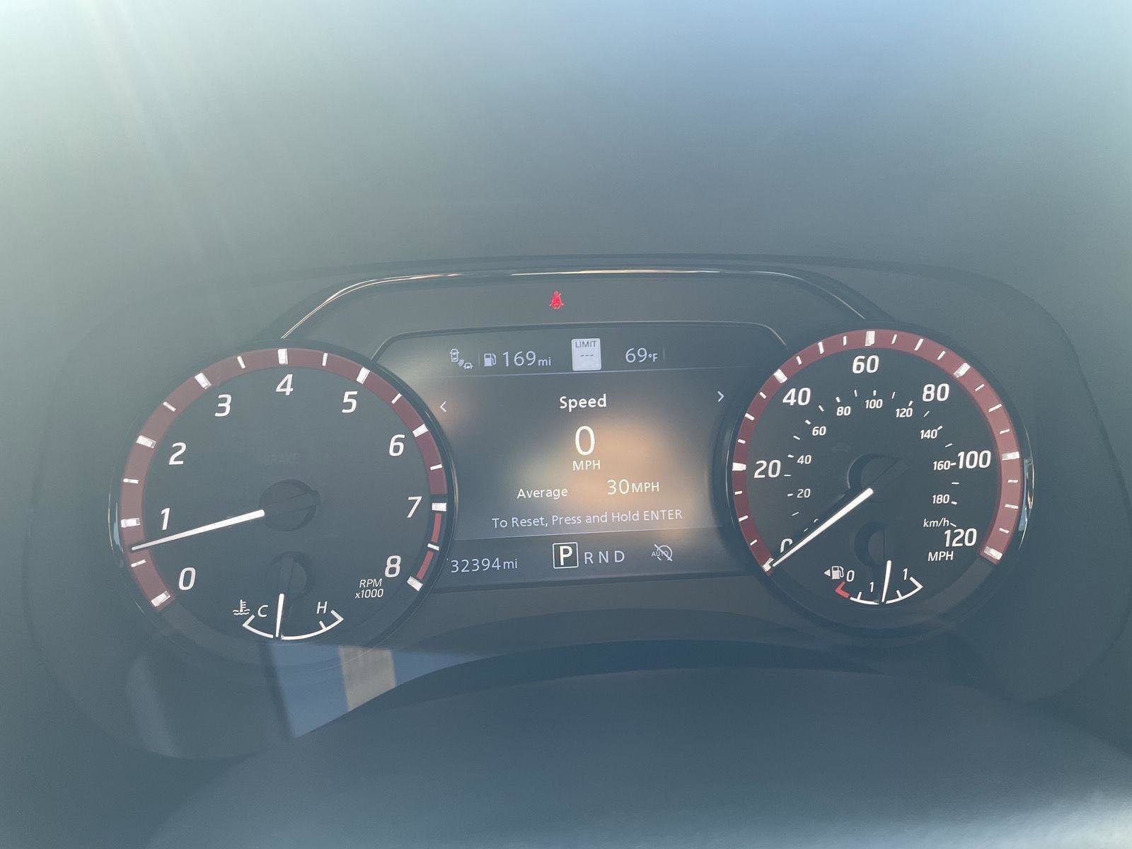 Used 2024 Nissan Frontier Pro-X w/ Technology Package image 8