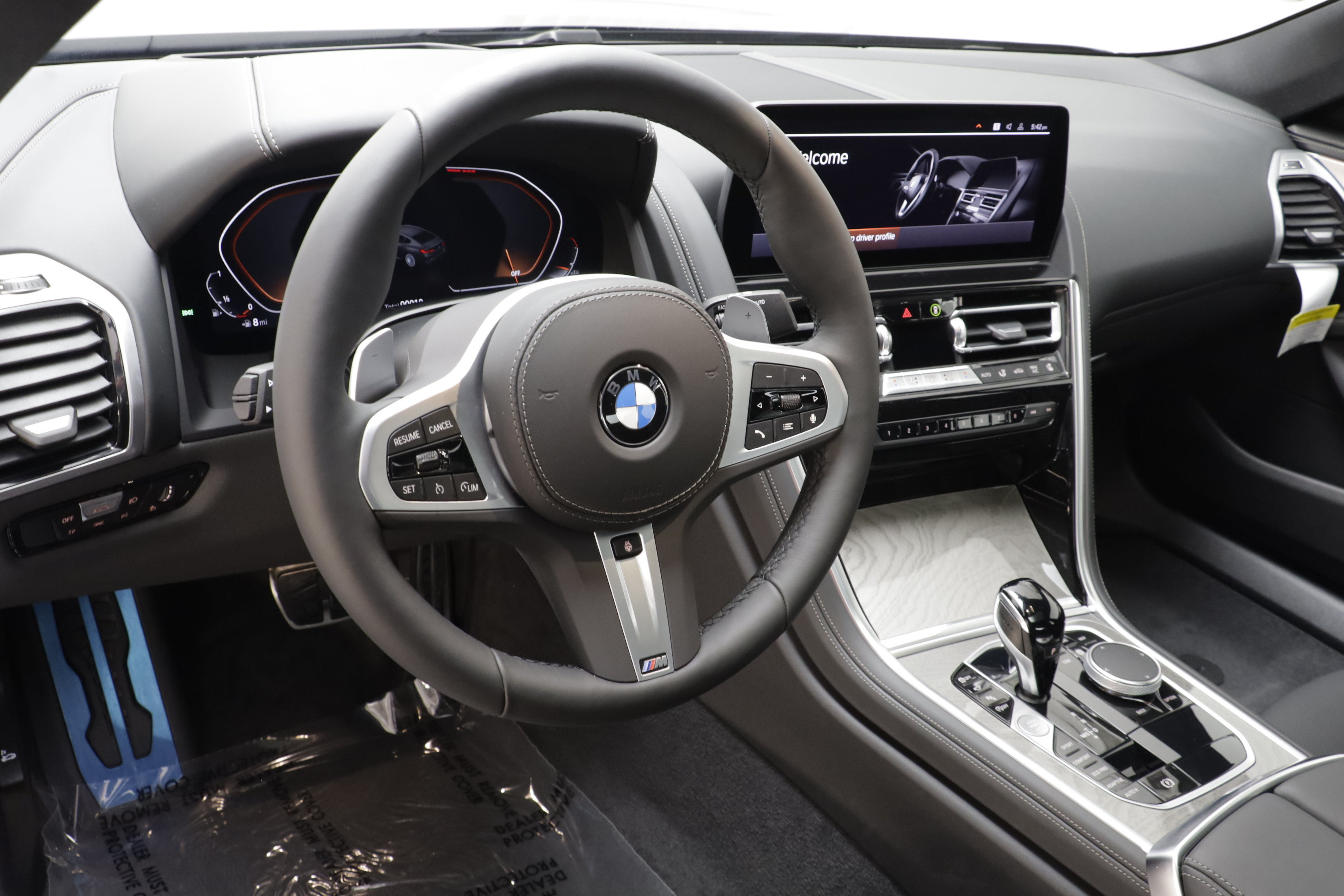 New 2026 BMW 840i xDrive w/ M Sport Professional Package AWD/4WD image 8
