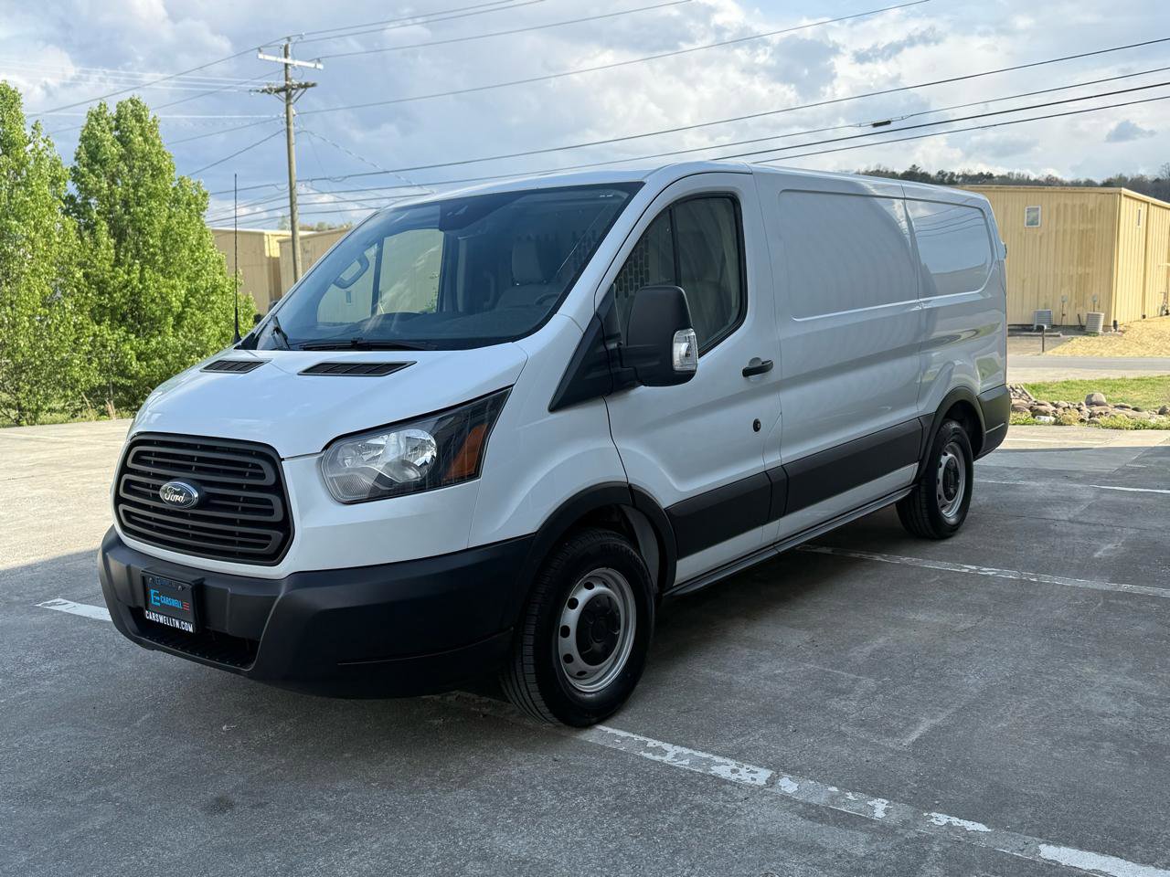 Used 2019 Ford Transit 150 130 Low Roof RWD image 9