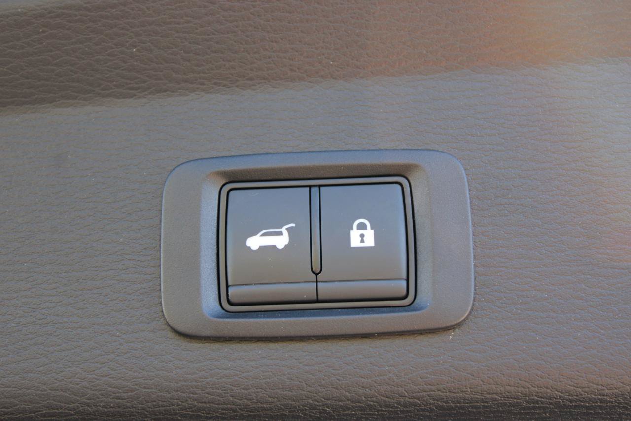 Used 2025 Mitsubishi Outlander SE FWD image 10