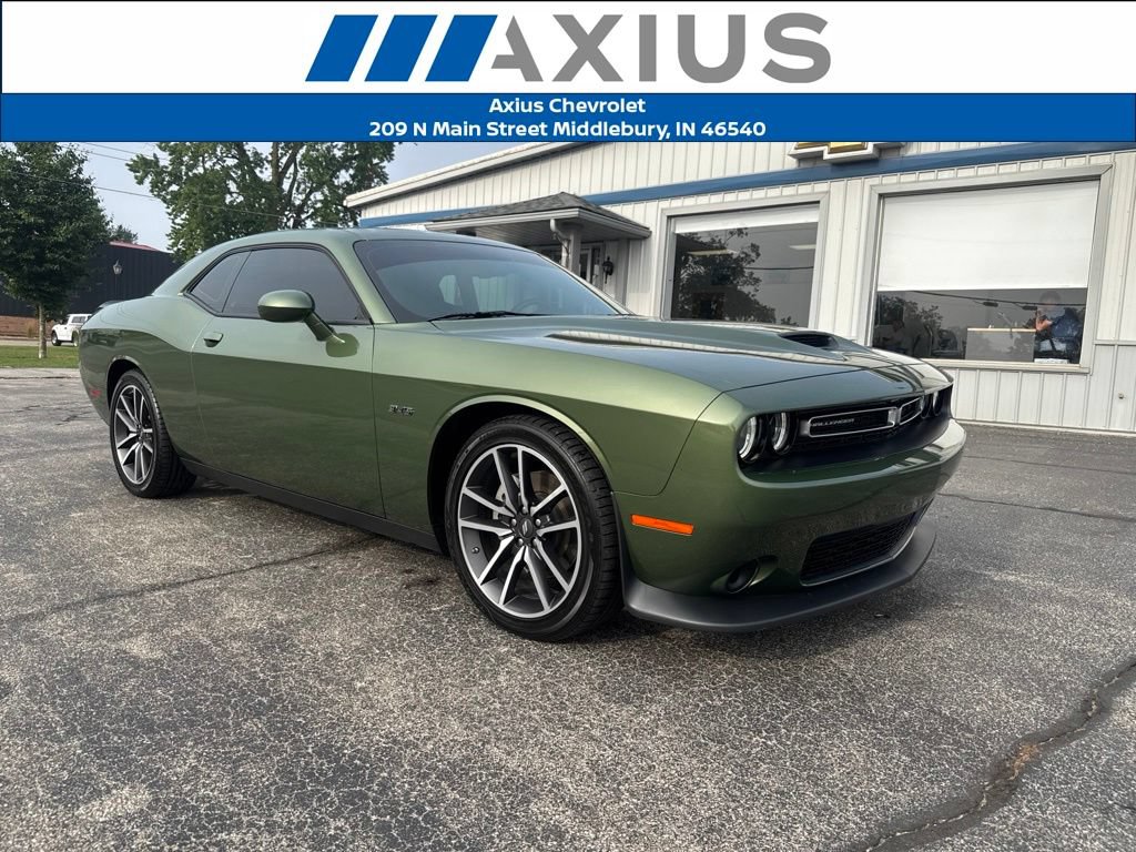 Used 2023 Dodge Challenger R/T w/ Cold Weather Group RWD image 1