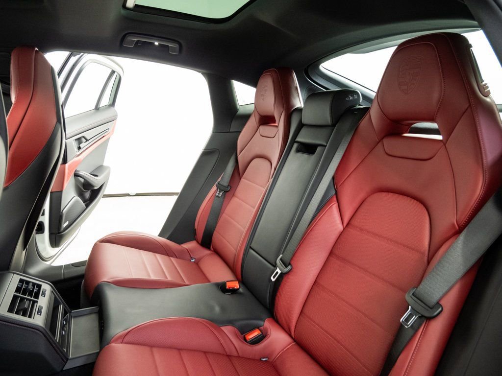New 2026 Porsche Panamera 4 image 22