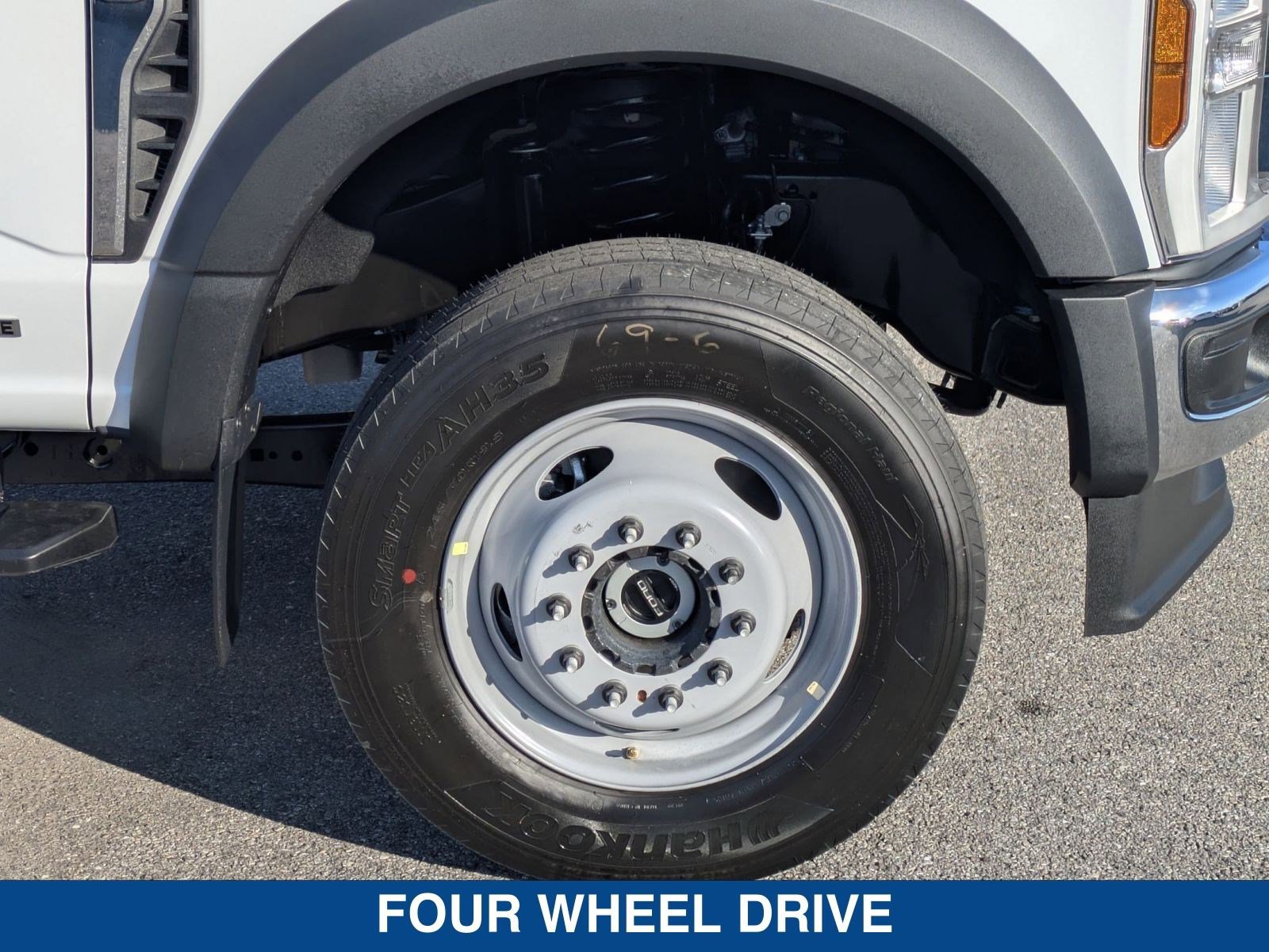 New 2025 Ford F600 4x4 Regular Cab Super Duty w/ XL Chrome Package image 12