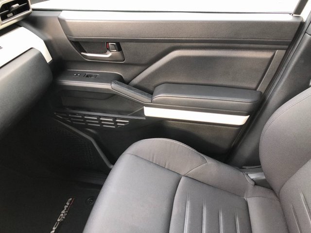 Used 2024 Toyota Tacoma TRD Off-Road image 13