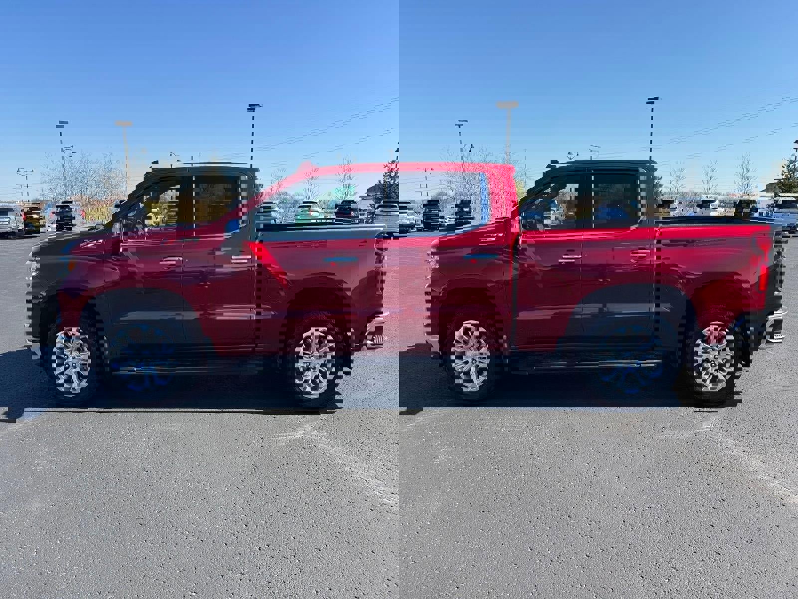 Certified 2023 Chevrolet Silverado 1500 LTZ AWD/4WD image 2