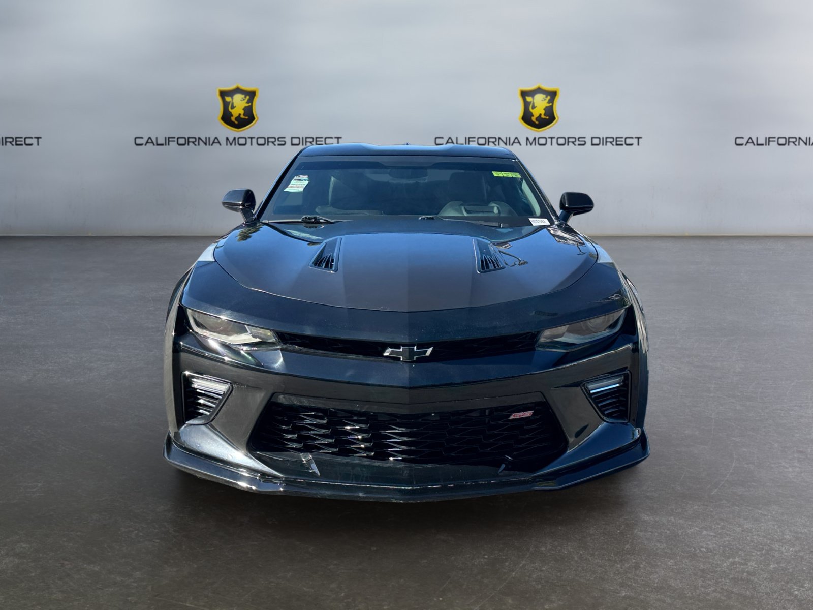 Used 2017 Chevrolet Camaro SS RWD image 8