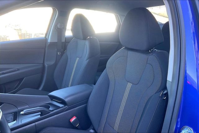 New 2026 Hyundai Elantra SE w/ Cargo Package image 9