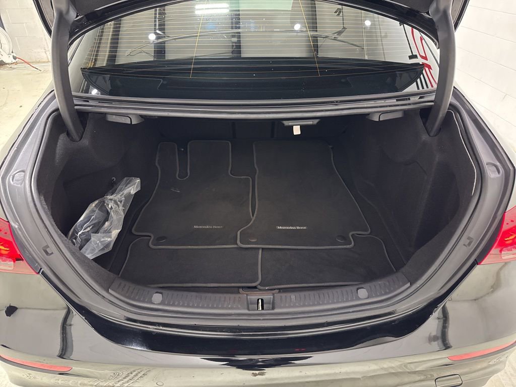 Used 2022 Mercedes-Benz E 350 Sedan w/ AMG Line Exterior image 39