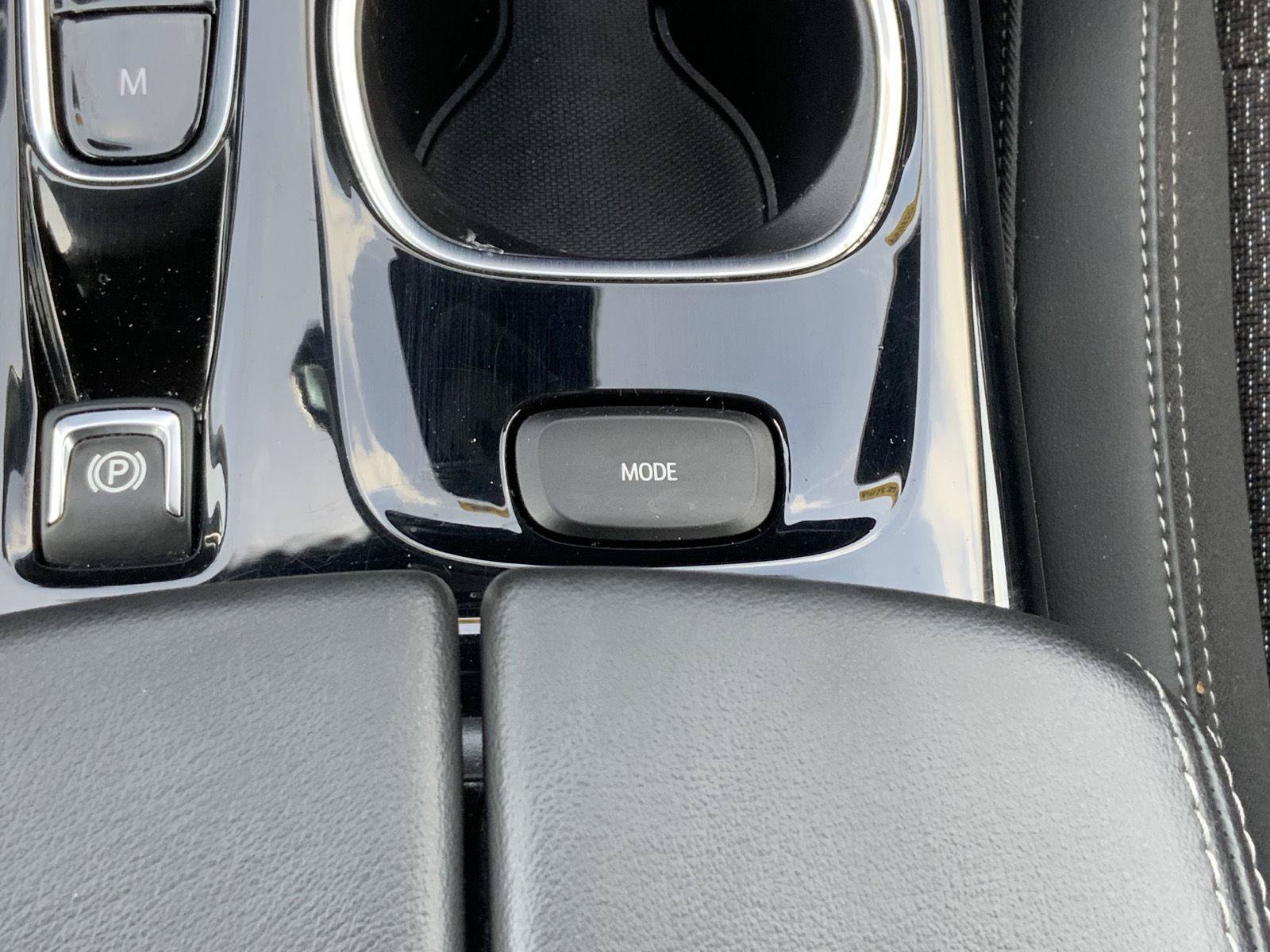 Used 2023 Buick Envision Preferred FWD image 46