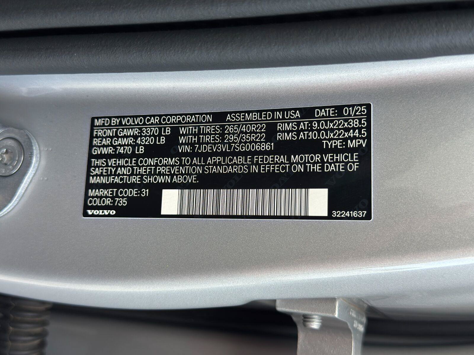 Used 2025 Volvo EX90 Ultra AWD/4WD image 46
