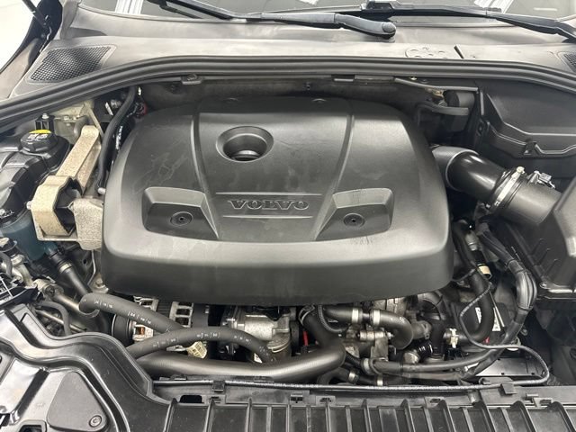 Used 2017 Volvo S60 T5 Dynamic FWD image 33