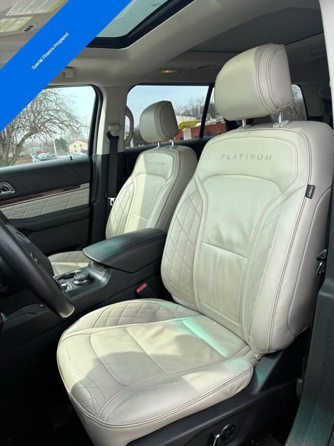 Used 2016 Ford Explorer Platinum image 12
