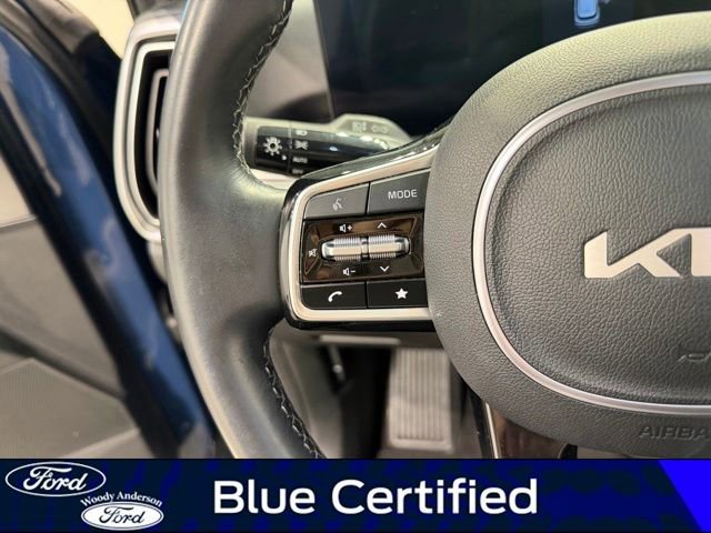 Used 2024 Kia Sorento S w/ Panoramic Sunroof Package FWD image 11