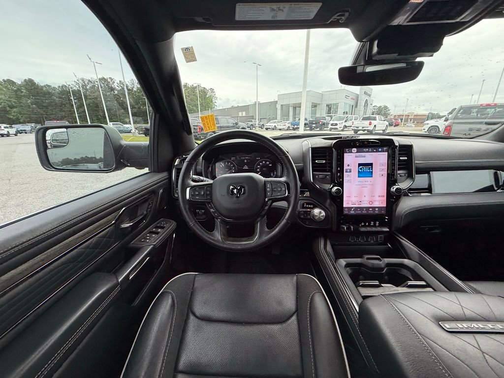 Used 2025 RAM 1500 Limited AWD/4WD image 24
