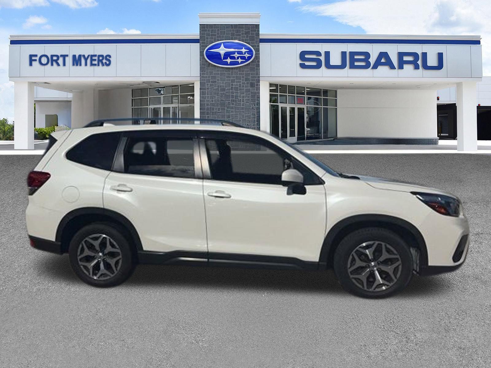 Used 2020 Subaru Forester Premium image 11