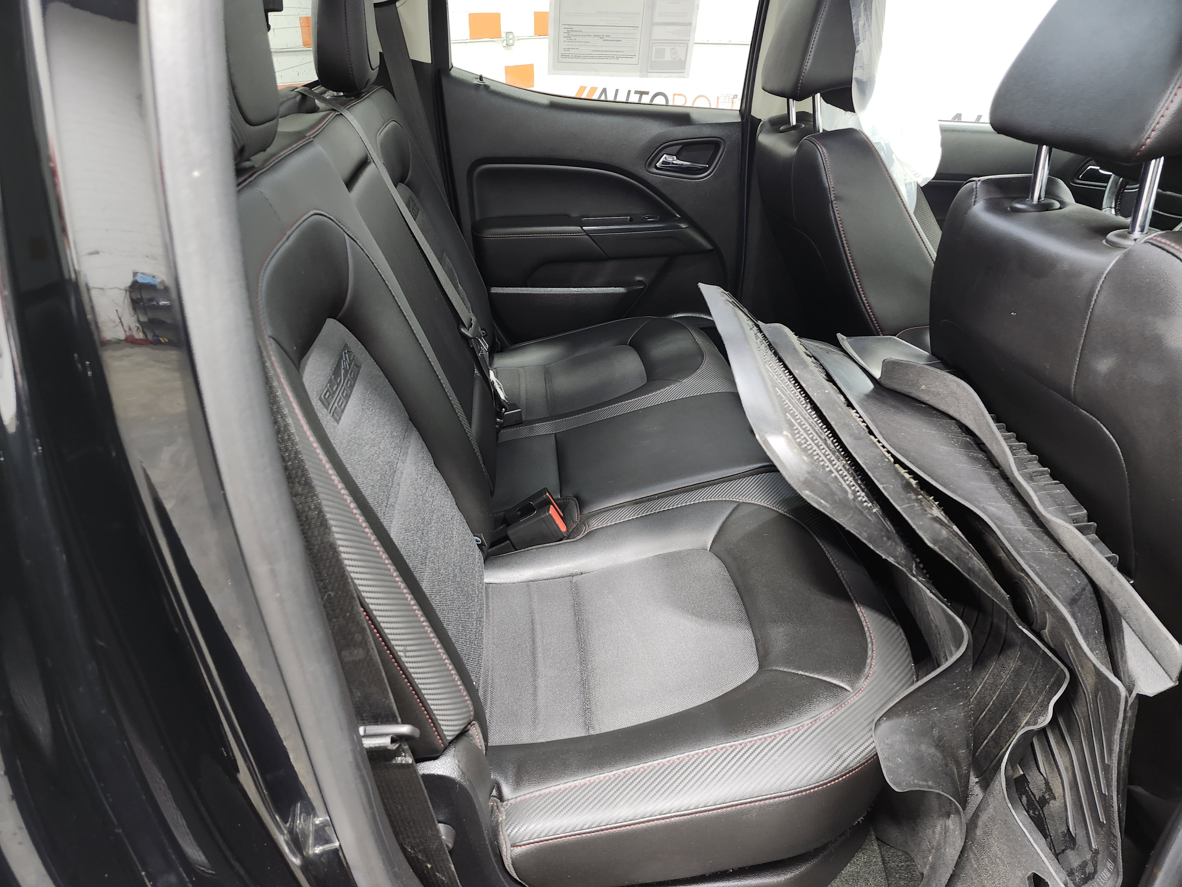 Used 2018 GMC Canyon All Terrain w/ All Terrain X Package image 22