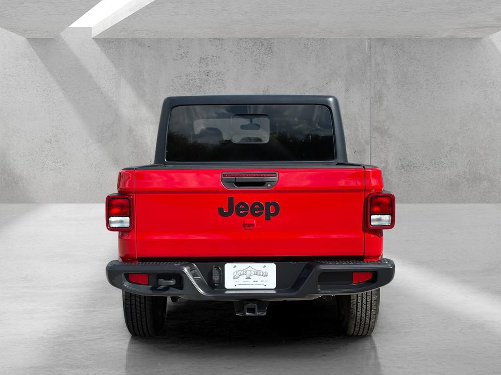 Used 2022 Jeep Gladiator Sport AWD/4WD image 6