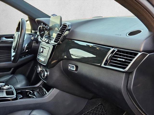 Used 2018 Mercedes-Benz GLE 350 image 17
