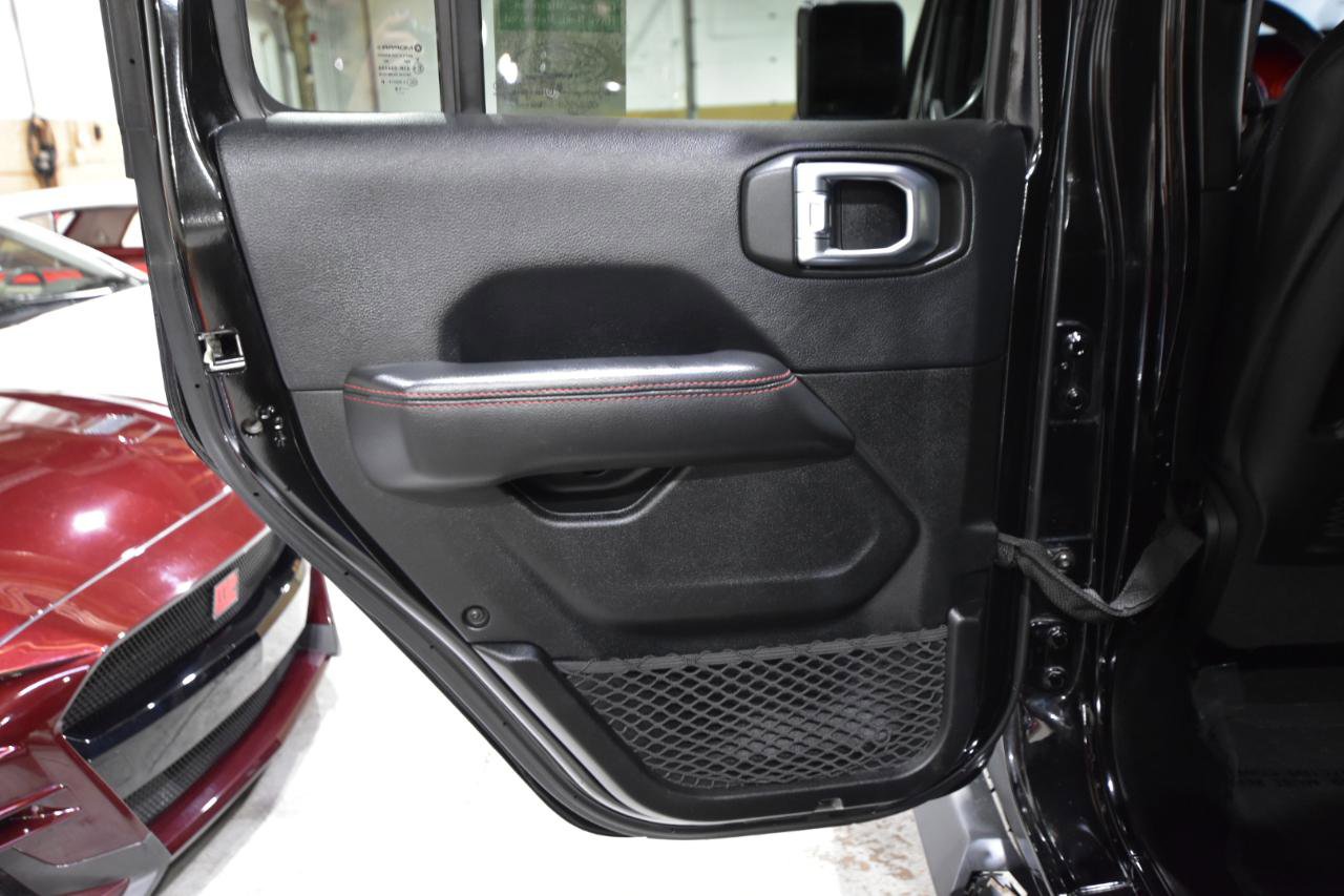 Used 2018 Jeep Wrangler Unlimited Rubicon AWD/4WD image 45