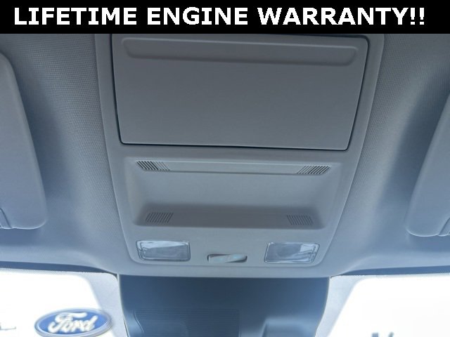 New 2025 Ford Maverick XLT w/ XLT Luxury Package image 31